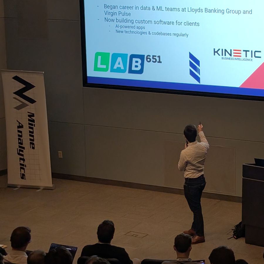A Lab651 engineer presenting at a MinneAnalytics and Applied AI event
